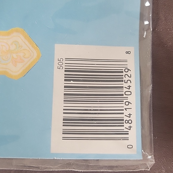 ✨️💲3️⃣ ✨️New 3 Pc Dangling Cross Cutouts Pendent Hanging Decorations - Picture 3 of 10